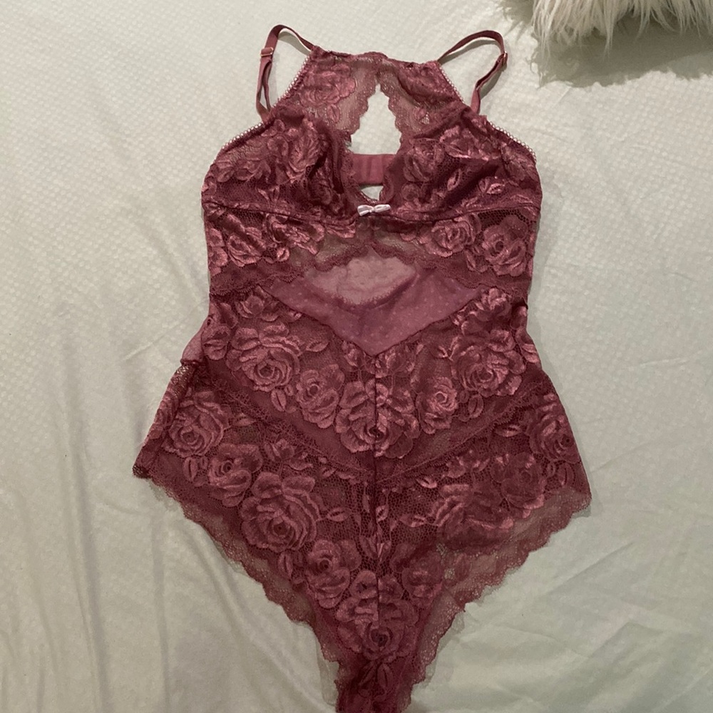 Gorgeous lace bodysuit